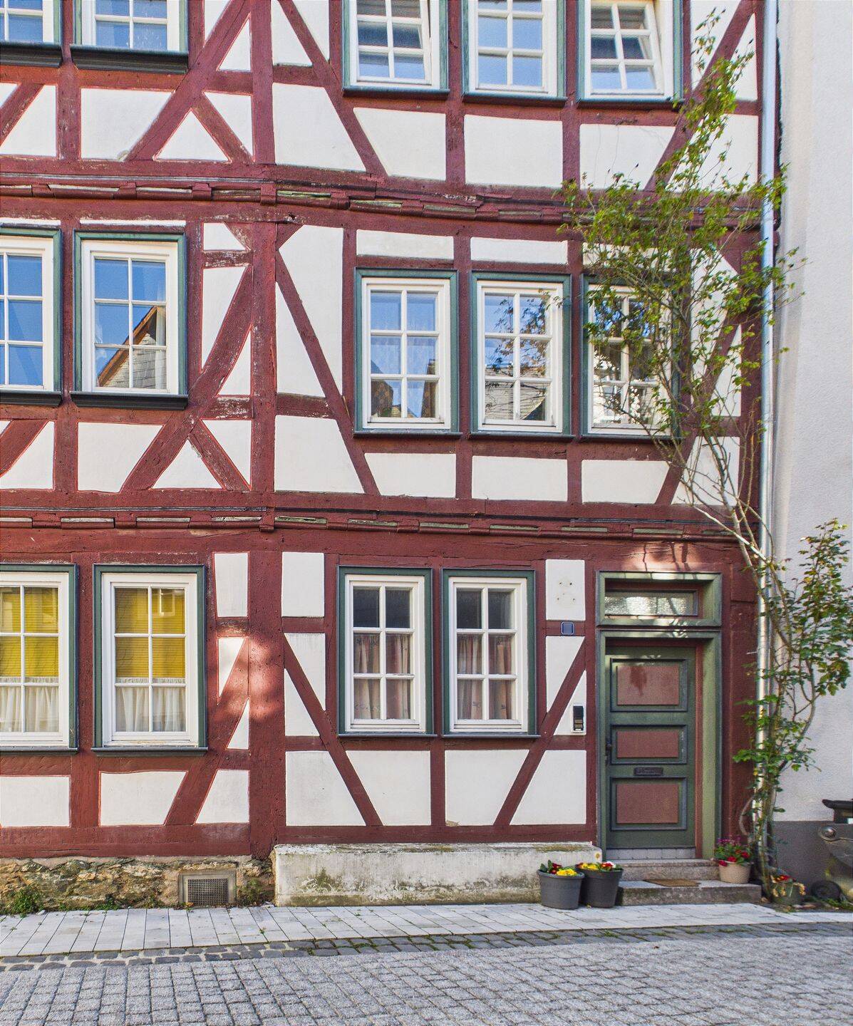 Immobilie in Wetzlar - Zeitloses Fachwerkhaus im historischen Stadtkern  - Bild 0