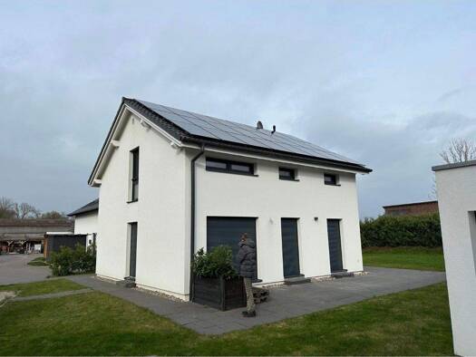 Einfamilienhaus zur Miete 1.730 € 4 Zimmer 119 m² 610 m² Grundstück frei ab 15.06.2026 Hetlingen 25491