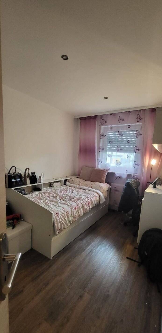 Property thumbnail 7