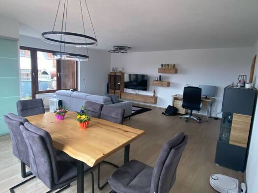 Wohnung zur Miete 897 € 2 Zimmer 78 m² Geschoss 3/3 frei ab 01.05.2026 Schwäbisch Hall 74523
