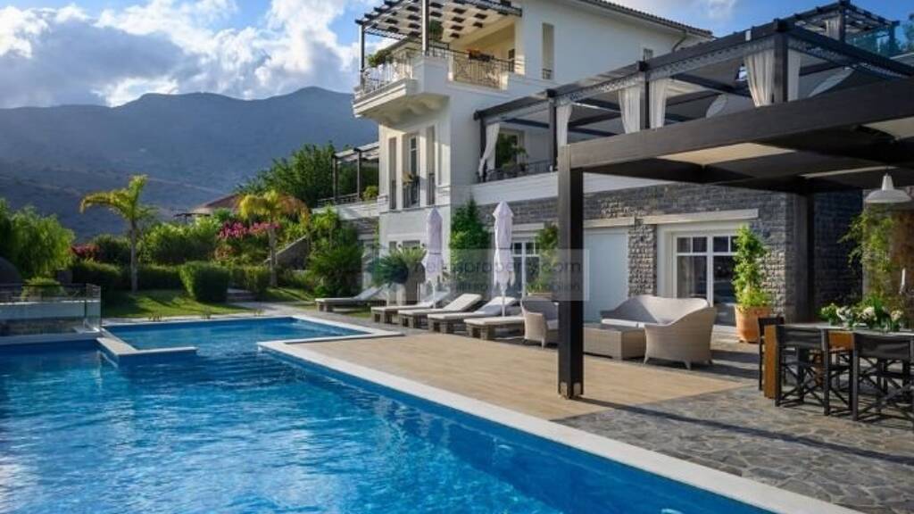 Villa zum Kauf 5.900.000 € 8 Zimmer 623 m² 4.125 m² Grundstück Elounda 72053