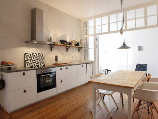 Wohnung zur Miete 700 € 2 Zimmer 75 m² frei ab sofort Stühlinger Freiburg im Breisgau 79106