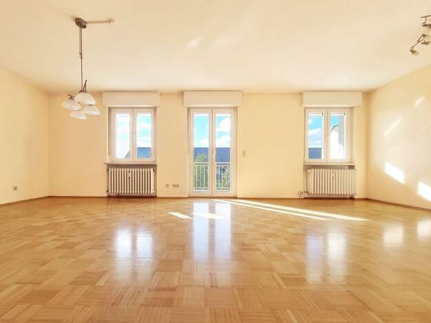 Wohnung zum Kauf 285.000 € 3 Zimmer 95 m² Geschoss 3/3 Weismark-Feyen Trier 54294
