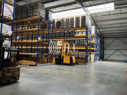 Lagerhalle zur Miete 10.189 m² Lagerfläche teilbar ab 330 m² Halberstadt Halberstadt 38820