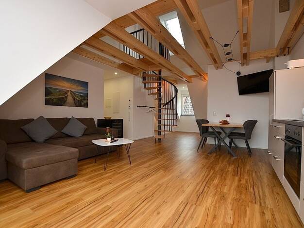 Wohnung zur Miete 1.350 € 3 Zimmer 65 m² 2. Geschoss frei ab sofort Nordheim a.Main 97334