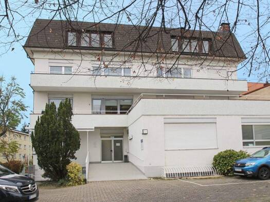 Wohnung zur Miete 820 € 2,5 Zimmer 86 m² 3. Geschoss Weinheim 69469