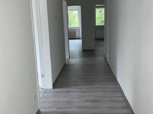 Wohnung zur Miete 579 € 3 Zimmer 75,8 m² 1. Geschoss frei ab 01.11.2026 Schlehenstraße 1 Kernstadt Lippstadt 59557