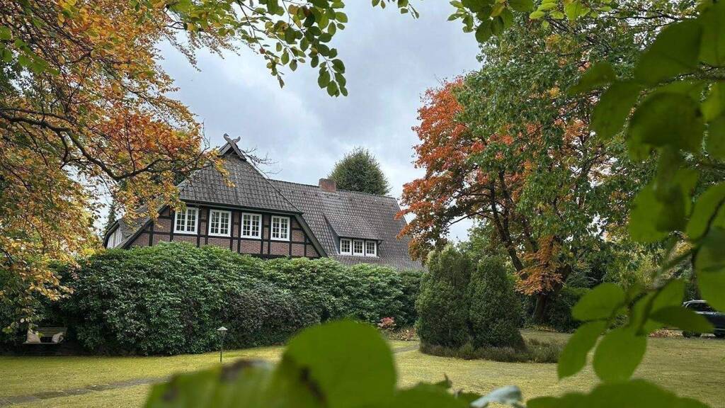 Einfamilienhaus zum Kauf 1.290.000 € 10 Zimmer 398 m² 4.180 m² Grundstück Egestorf 21272