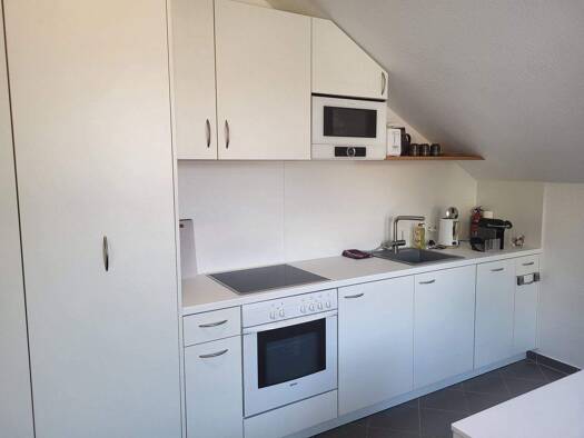 Wohnung zur Miete 810 € 2 Zimmer 71 m² 1. Geschoss frei ab 01.09.2026 Ulla Nohra 99428