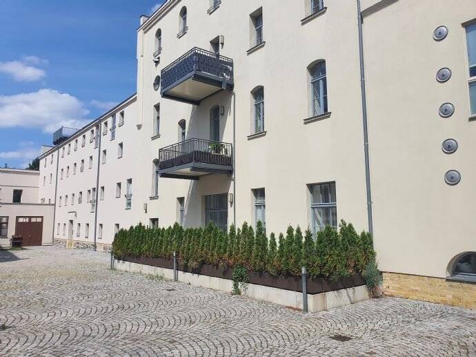 Property thumbnail 6