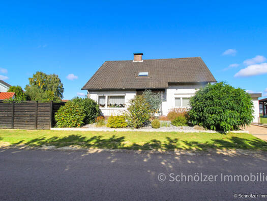 Einfamilienhaus zum Kauf 289.000 € 6 Zimmer 137 m² 591 m² Grundstück Mennighüffen Löhne 32584