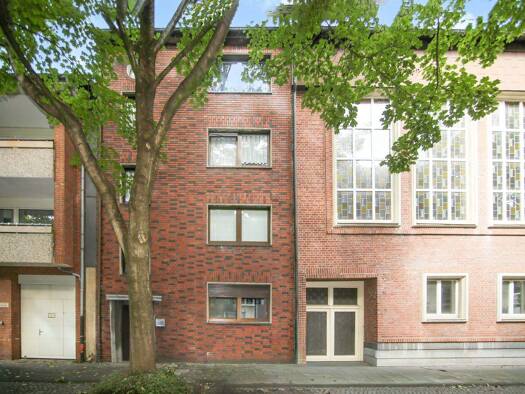 Mehrfamilienhaus zum Kauf 225.000 € 8 Zimmer 210 m² 172 m² Grundstück Laar Duisburg 47119