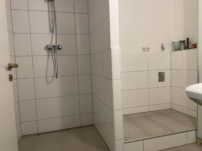 Wohnung zur Miete 900 € 2 Zimmer 42 m²<br/>Wohnfläche Obermenzing München 81245