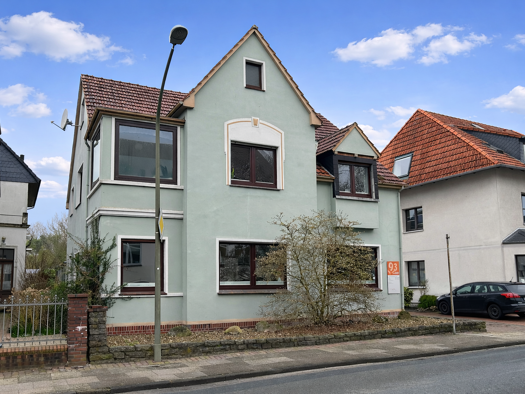 Einfamilienhaus zum Kauf als Kapitalanlage geeignet 190.000 € 8 Zimmer 503 m² Grundstück Brake 26919
