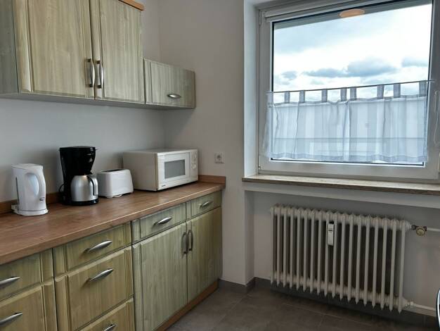 Wohnung zur Miete 795 € 1 Zimmer 83,7 m² 7. Geschoss frei ab 01.12.2026 Paracelsusstraße 1 a Coburg Coburg 96450