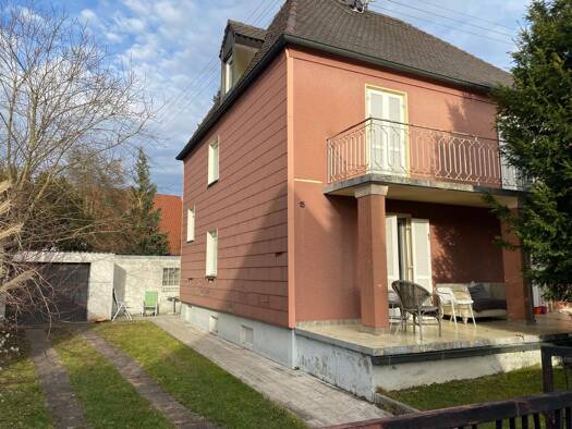 Einfamilienhaus zum Kauf provisionsfrei 490.000 € 7 Zimmer 185 m² 477 m² Grundstück Griesstraße 15 Gersthofen 86368
