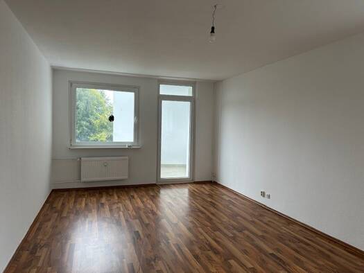 Wohnung zur Miete 670 € 2,5 Zimmer 81 m² 3. Geschoss Randersstraße 6 Mettenhof Kiel 24109