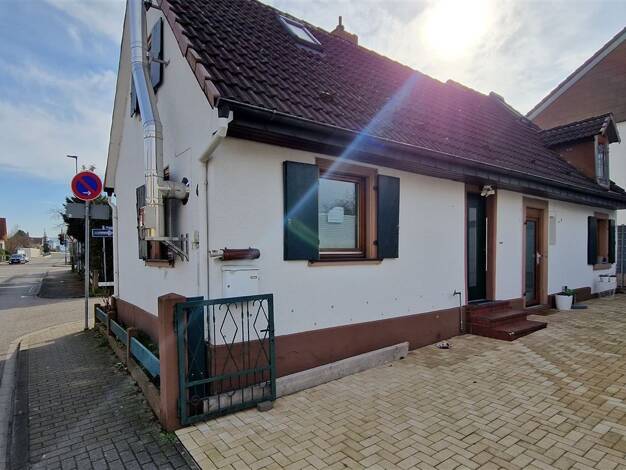 Einfamilienhaus zum Kauf 305.000 € 4 Zimmer 75 m² 121 m² Grundstück frei ab sofort Durmersheim 76448