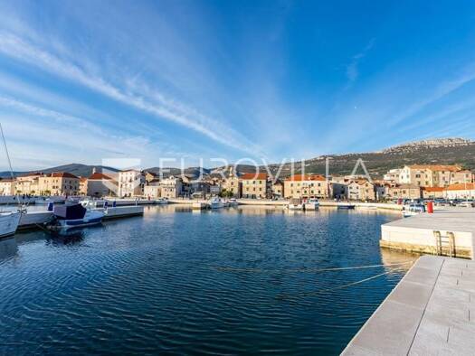 Wohnung zum Kauf 215.000 € 2 Zimmer 68 m² 2. Geschoss Kaštel Stari 21216