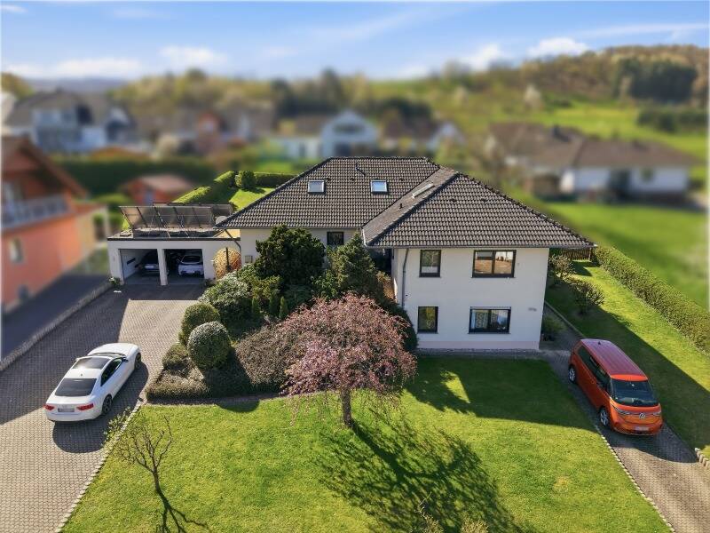 Immobilie in Konz - Großzügiges Zweifamilienhaus in ruhiger Lage von Oberemmel - Bild 0