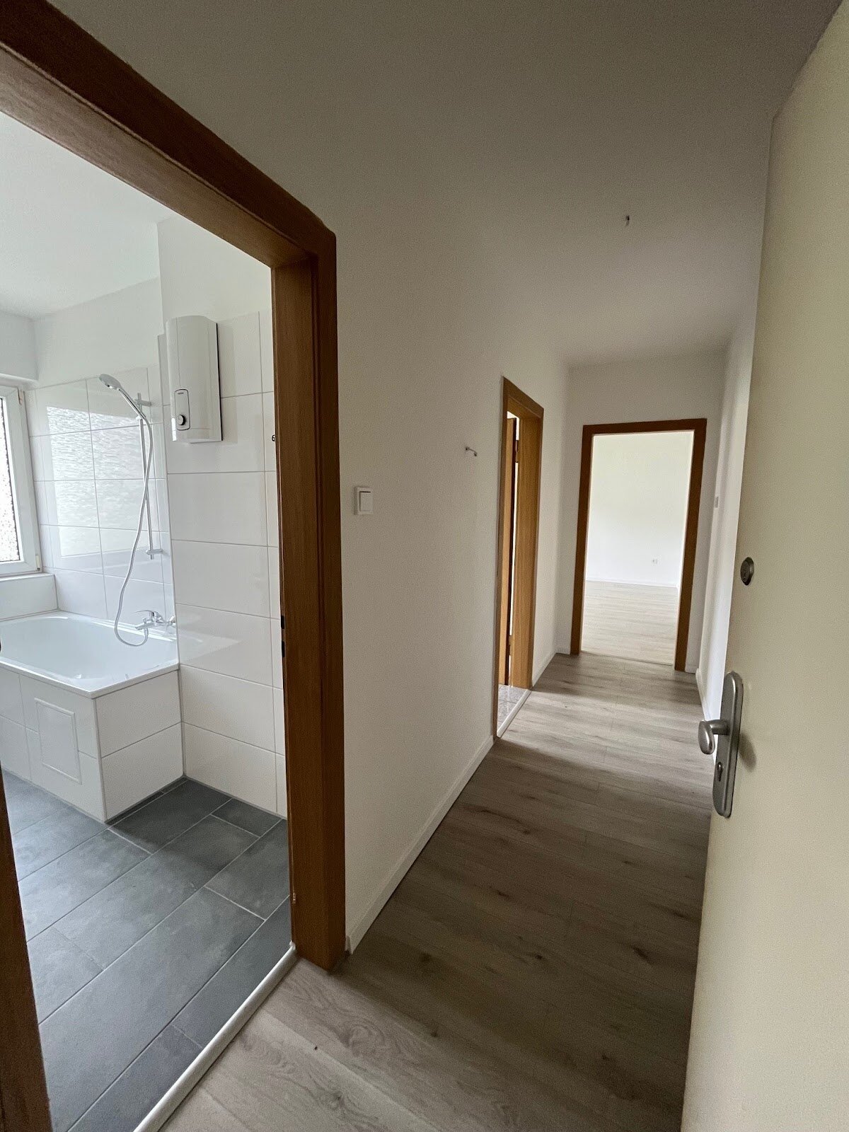 Wohnung zur Miete 386 € 2 Zimmer 48,6 m²<br/>Wohnfläche 16.11.2024<br/>Verfügbarkeit Scharnhorststraße 33 Kasslerfeld Duisburg 47059