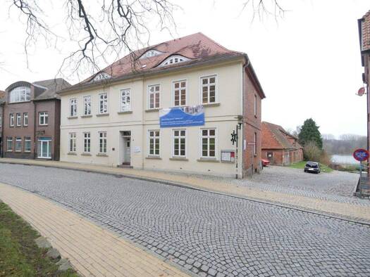 Mehrfamilienhaus zum Kauf 400.000 € 13 Zimmer 578 m² 2.888 m² Grundstück Schönberg Schönberg 23923