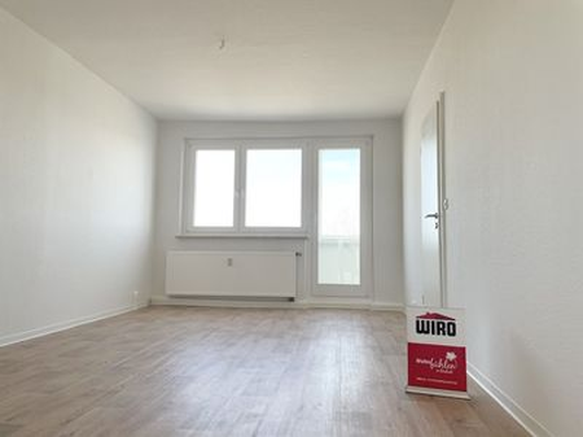 Wohnung zum Kauf provisionsfrei 140.000 € 3 Zimmer 55,4 m²<br/>Wohnfläche ab sofort<br/>Verfügbarkeit Helsinkier Str. Lütten Klein Elmenhorst/Lichtenhagen 18107