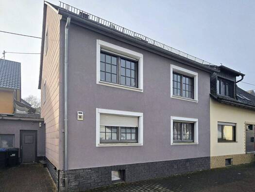 Doppelhaushälfte zum Kauf 190.000 € 7 Zimmer 135 m² 148 m² Grundstück Hermeskeil Hermeskeil 54411