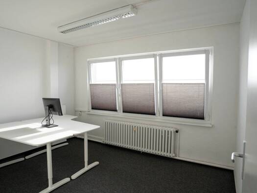 Büro zur Miete provisionsfrei 400 € 2 Zimmer 12 m² Bürofläche Holzkoppelweg 20 Ravensberg Kiel 24118