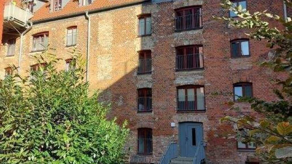 Maisonette zur Miete 850 € 2 Zimmer 72,8 m² 1. Geschoss frei ab sofort Beim Hornschen Hof 6 Stadtmitte Rostock 18055