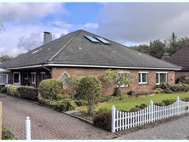 Bungalow zum Kauf 349.000 € 8 Zimmer 229 m² 990 m² Grundstück Leck Leck 25917