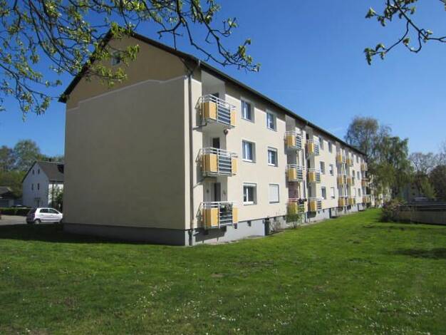 Wohnung zur Miete 511 € 3,5 Zimmer 64,7 m² 1. Geschoss Ortelsburger Straße 15 Buer Gelsenkirchen 45897