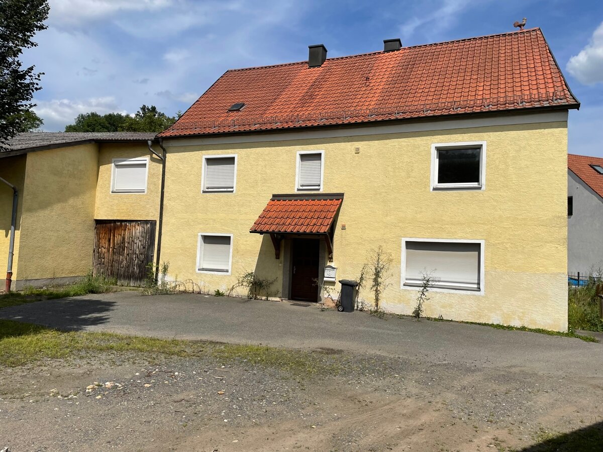 Bauernhof zum Kauf 285.000 € 3.068 m²<br/>Grundstück Unterwildenau Luhe-Wildenau 92706