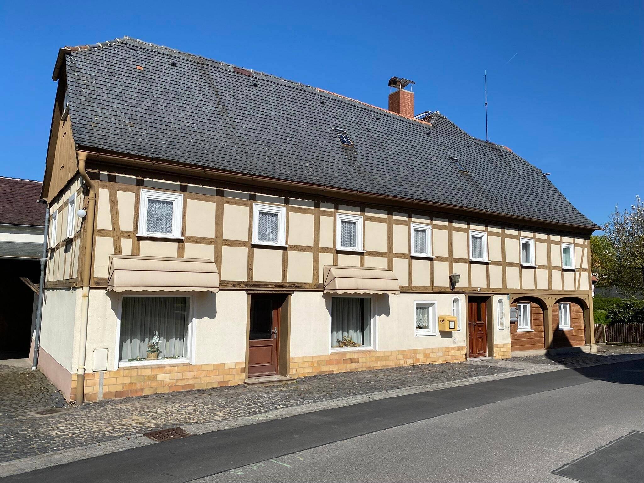 Mehrfamilienhaus zum Kauf - Ansicht 2