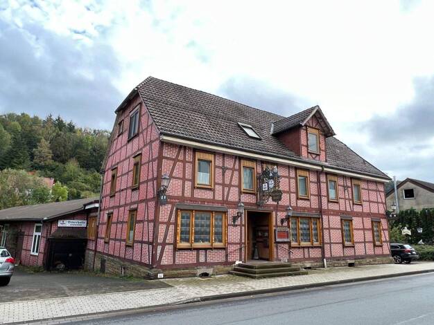 Restaurant zum Kauf 288.000 € 697 m² Gastrofläche Dalhausen Beverungen 37688
