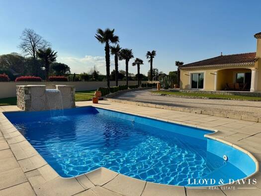 Haus zum Kauf 565.000 € 186 m² 1.500 m² Grundstück Briffaut Rousset-Laprat Maninet-Fontlozier La Palla Valence 26000