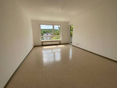 Wohnung zur Miete 525 € 3 Zimmer 71,1 m² 3. Geschoss frei ab sofort Schlehenweg 12 Bad Hersfeld Bad Hersfeld 36251