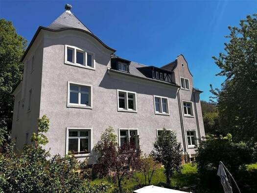 Mehrfamilienhaus zum Kauf 185.000 € 12 Zimmer 472 m² 2.090 m² Grundstück Kriebethal Kriebstein 09648