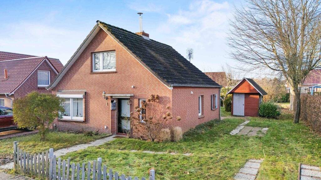 Einfamilienhaus zum Kauf 129.000 € 3 Zimmer 83,6 m² 415 m² Grundstück Upgant-Schott 26529