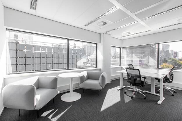 Bürofläche zur Miete provisionsfrei 459 € 60 m² Bürofläche teilbar von 15 m² bis 60 m² Grünerweg 5 Friedberg Friedberg 61169