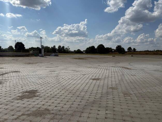 Gewerbegrundstück zur Miete provisionsfrei 40.000 m² Grundstück Merseburg Merseburg 06217