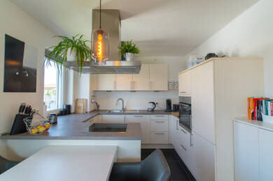 Wohnung zur Miete 864 € 2 Zimmer 54 m² 3. Geschoss frei ab 01.09.2025 Albertus-Magnus-Straße 2 Hollerstauden Ingolstadt 85049