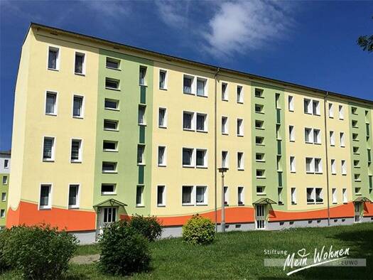 Wohnung zur Miete 300 € 2 Zimmer 47,8 m² 1. Geschoss frei ab 01.11.2026 Schladebacher Straße 13 Bad Dürrenberg Bad Dürrenberg 06231