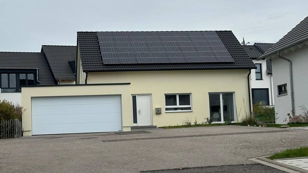 Einfamilienhaus zur Miete 2.200 € 5 Zimmer 141 m² 562 m² Grundstück frei ab 01.07.2026 Gaggenau 76571