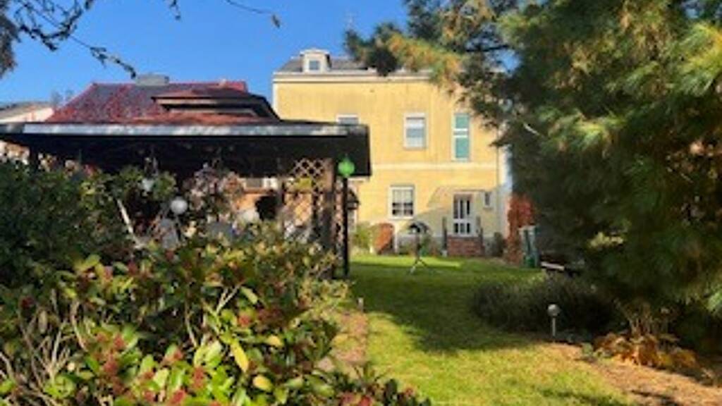 Mehrfamilienhaus zum Kauf provisionsfrei 470.000 € 8 Zimmer 170 m² 1.383 m² Grundstück Biesenthal 16359