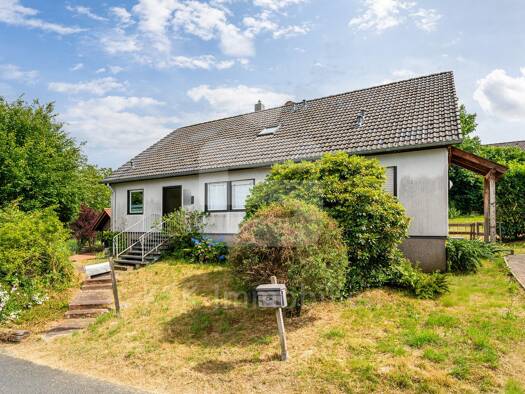Einfamilienhaus zum Kauf 249.000 € 5 Zimmer 121,4 m² 838 m² Grundstück Kammerich Ruppichteroth 53809
