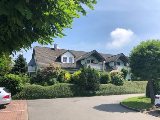 Wohnung zur Miete 362 € 2 Zimmer 52 m² Am Pfarrsteig 4 Leukersdorf Jahnsdorf/Erzgeb. 09387