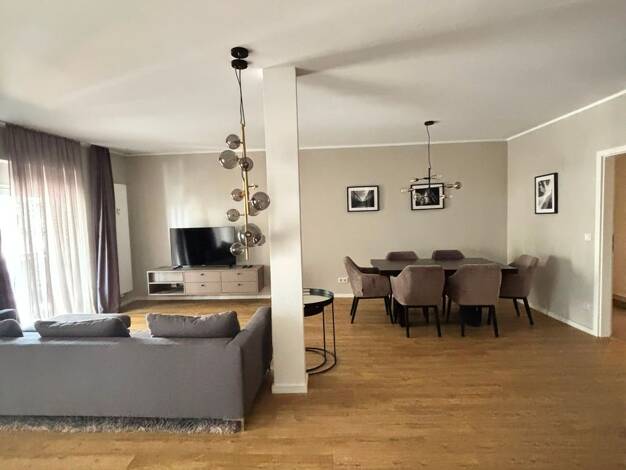 Wohnung zur Miete 1.544 € 2 Zimmer 70,1 m² 1. Geschoss frei ab sofort Bärenstraße 1 Wiesbaden Mitte 65183