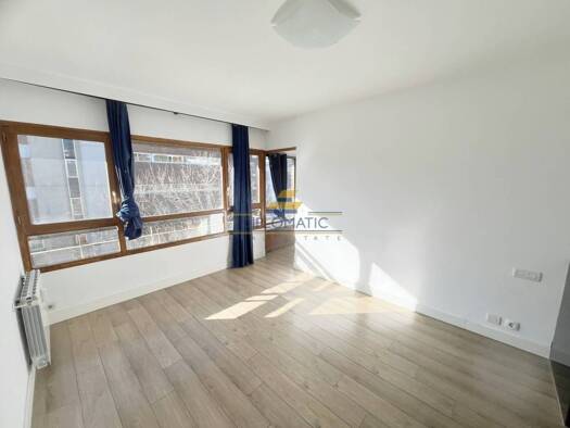 Haus zur Miete 2.100 € 2 Zimmer 78 m² Madrid 28036