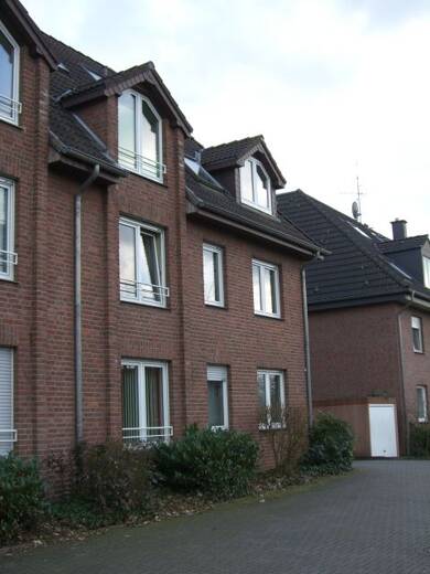 Wohnung zur Miete 294 € 37 m² Dachgeschoss, 3 Geschosse frei ab 01.10.2025 Konrad-Adenauer-Straße 160 Eppinghoven Dinslaken 46535